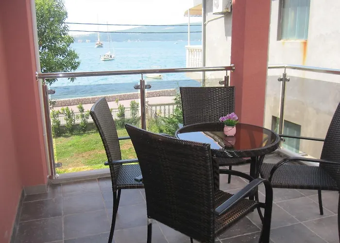 Apartments Delfin